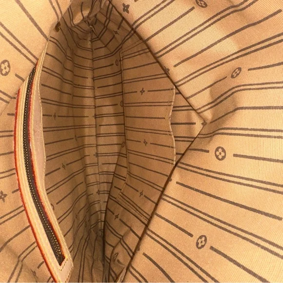 Classic Monogram clutch - Picture 6 of 7